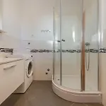 Cera Fuer 8 Personen In By Interhome Casa de Férias Pula