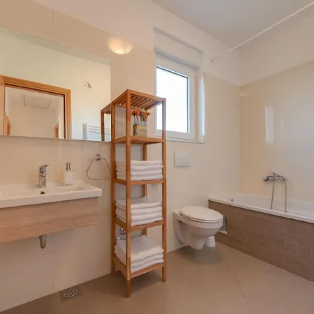 Σπίτι διακοπών Cera Fuer 8 Personen In By Interhome Πούλα