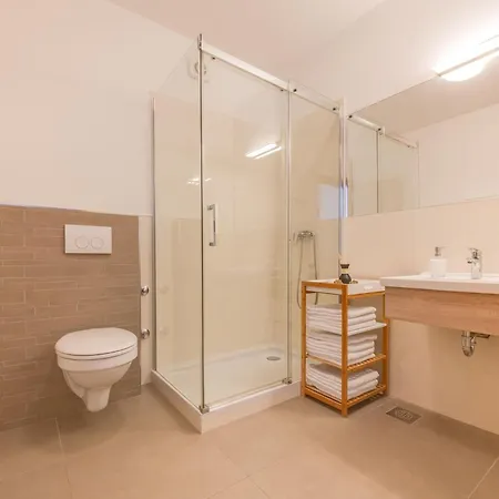 Σπίτι διακοπών Cera Fuer 8 Personen In By Interhome *